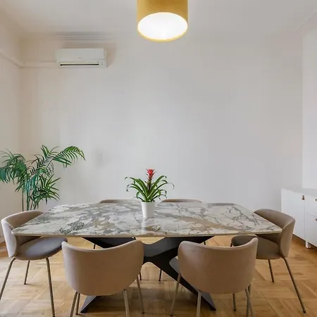 Vigoni 3 - Elegant For 6 People