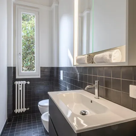 شقة Vigoni 3 - Elegant For 6 People